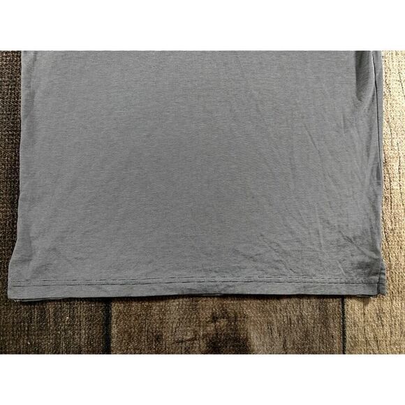 Travis Mathew Blocked Striped Polo Shirt Mens Lg Blue Gray Cotton Polyester - Picture 4 of 11